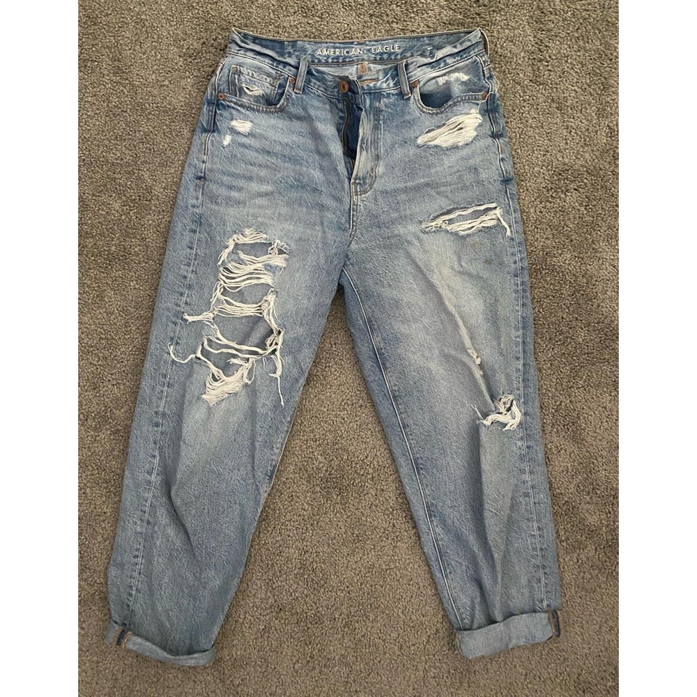 American Eagle Ripped Mom Jeans